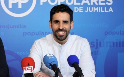 “Han querido colgarse la medalla de la victoria con este carril pero lo único que ha hecho es enfrentar a la ciudadanía y crear más descontento si cabe con este gobierno”