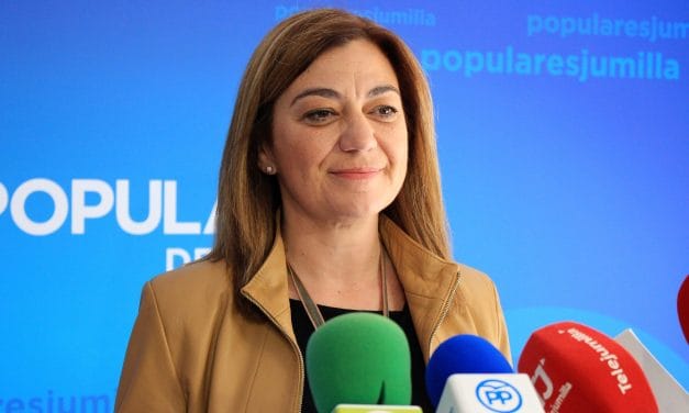 Seve González: “La gratuidad de libros de texto llegará progresivamente a 3.000 alumnos jumillanos durante los próximos cuatro cursos”